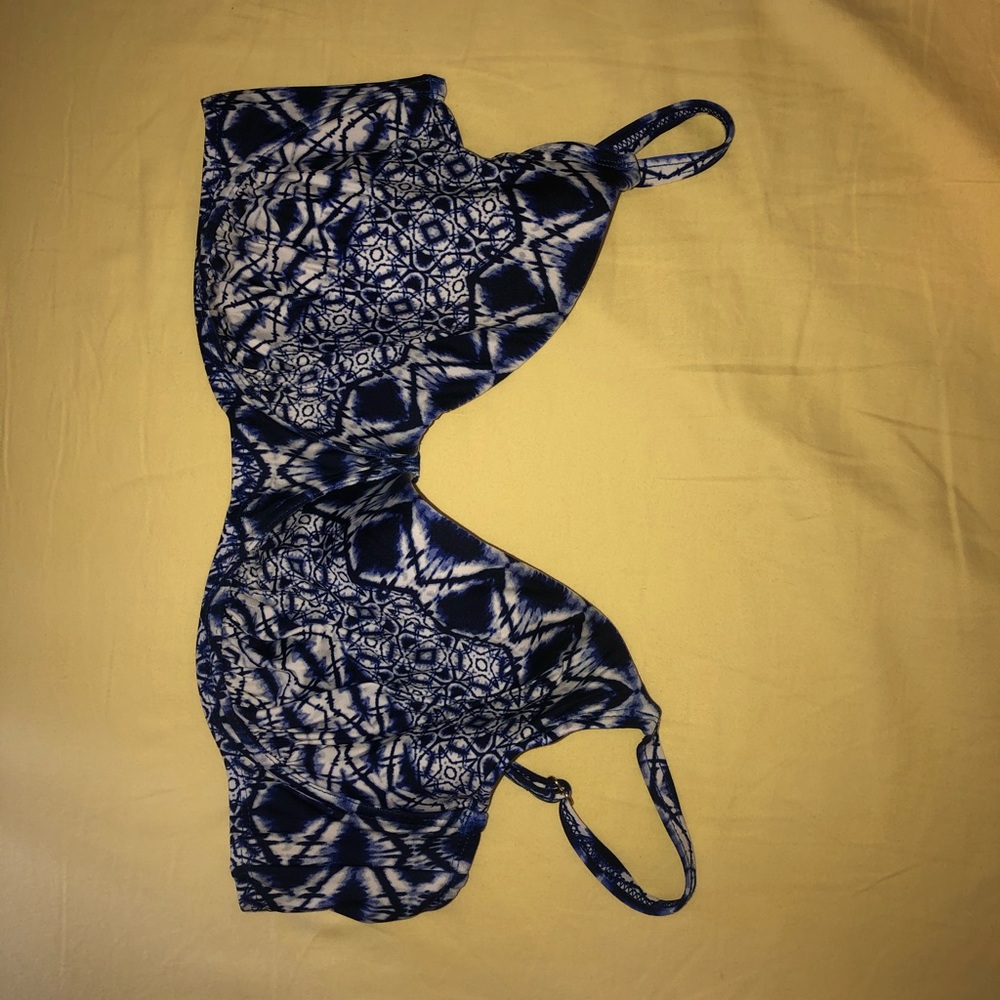 La Blanca Underwire Swim Tops